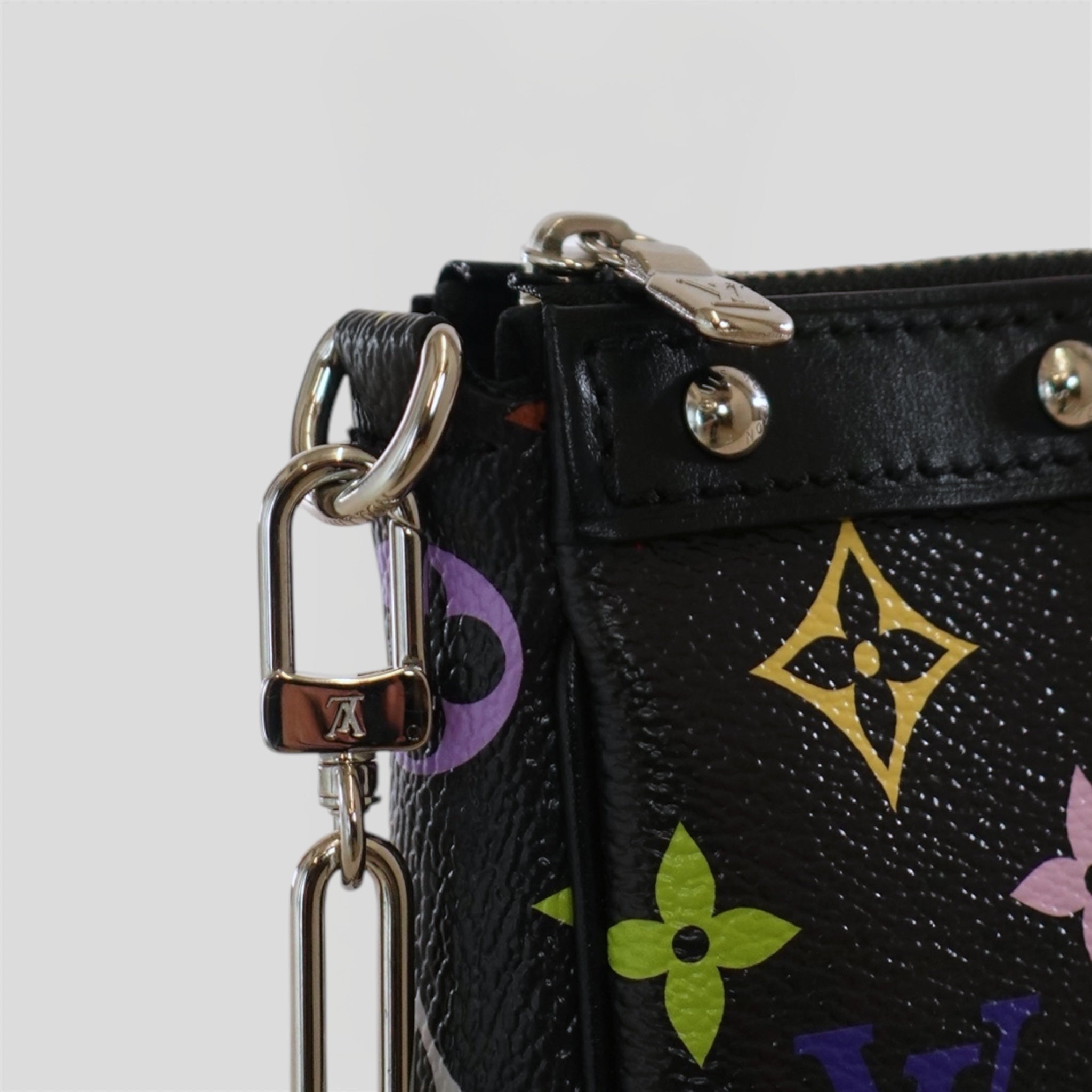 Louis Vuitton x Takashi Murakami Pochette Accessoires