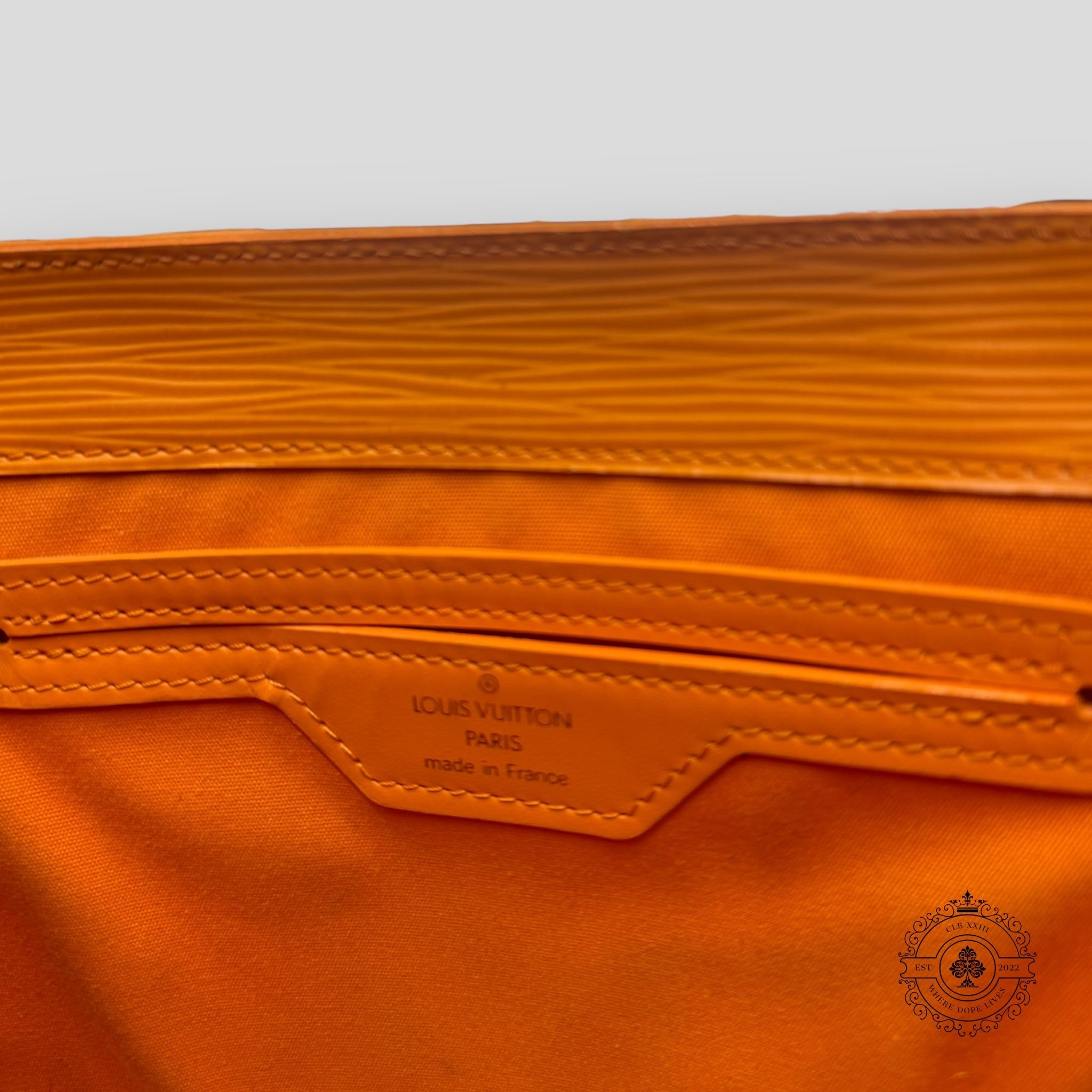 Louis Vuitton Epi Sac Plat PM Orange