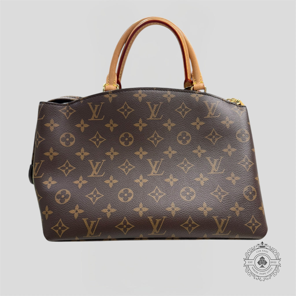 Louis Vuitton Monogram Petit Palais