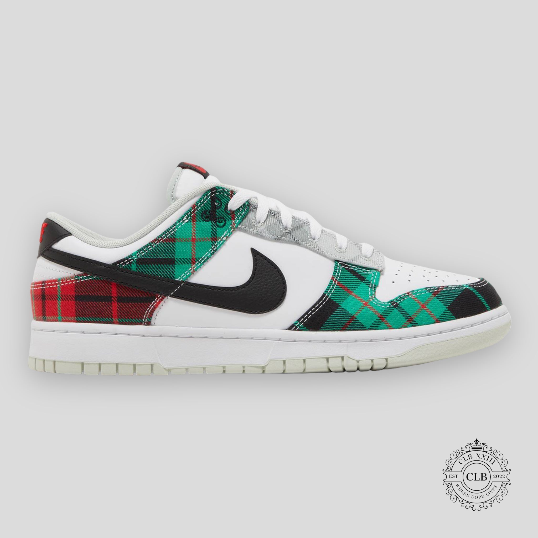 Nike Dunk Low Tartan Plaid