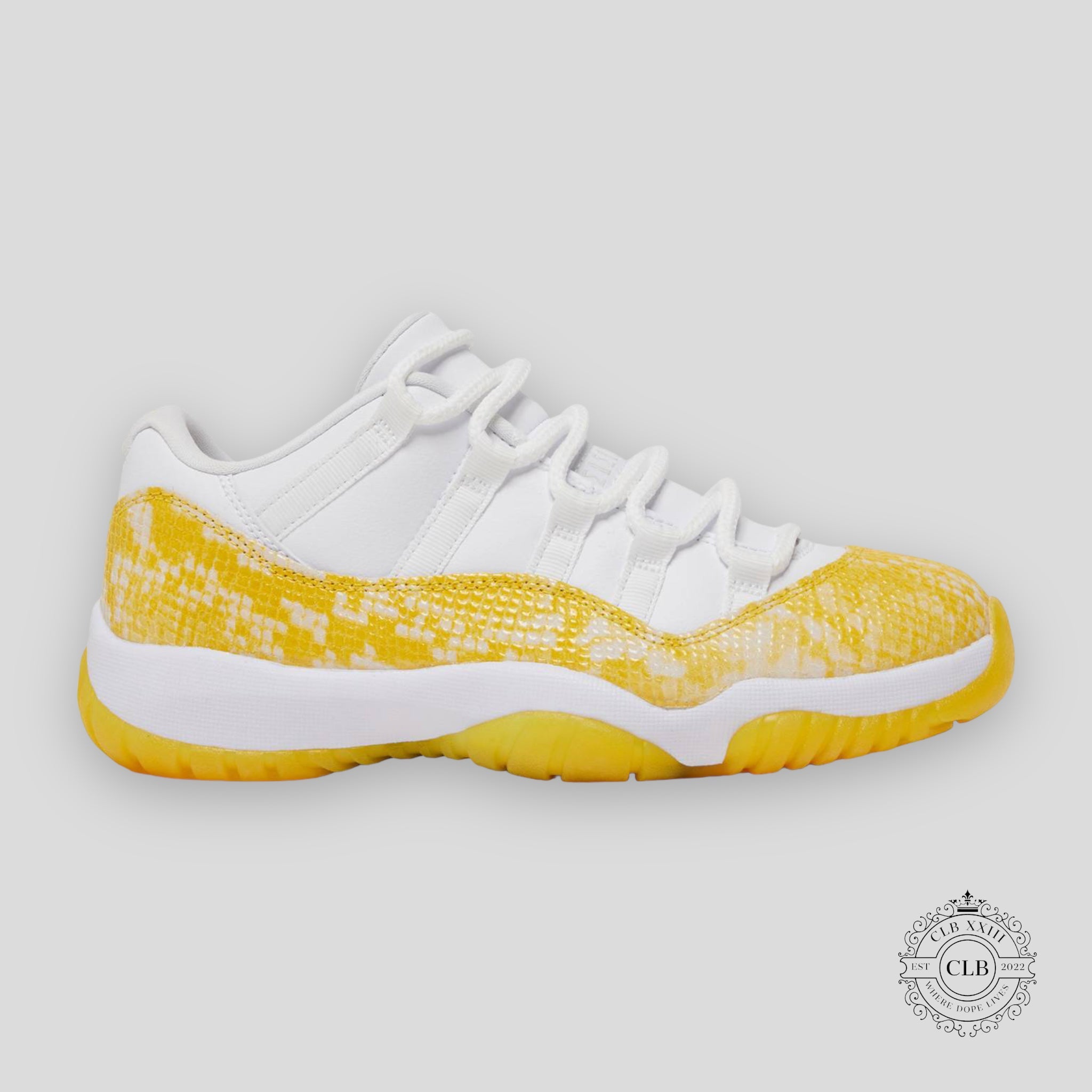 Air Jordan 11 Retro Low W Yellow Snakeskin