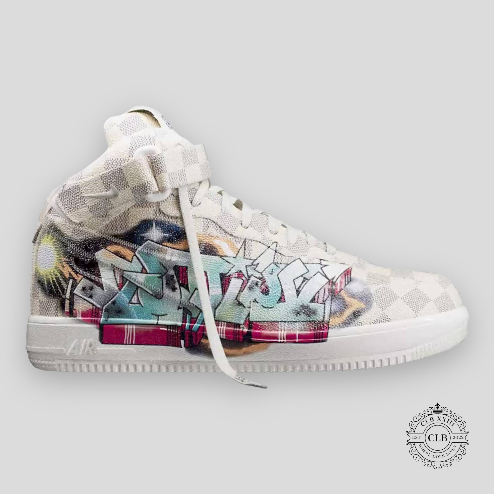 Nike Air Force 1 Mid x Louis Vuitton in Graffiti