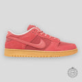 Nike SB Dunk Low Adobe