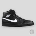 Air Jordan 1 Mid Black & White