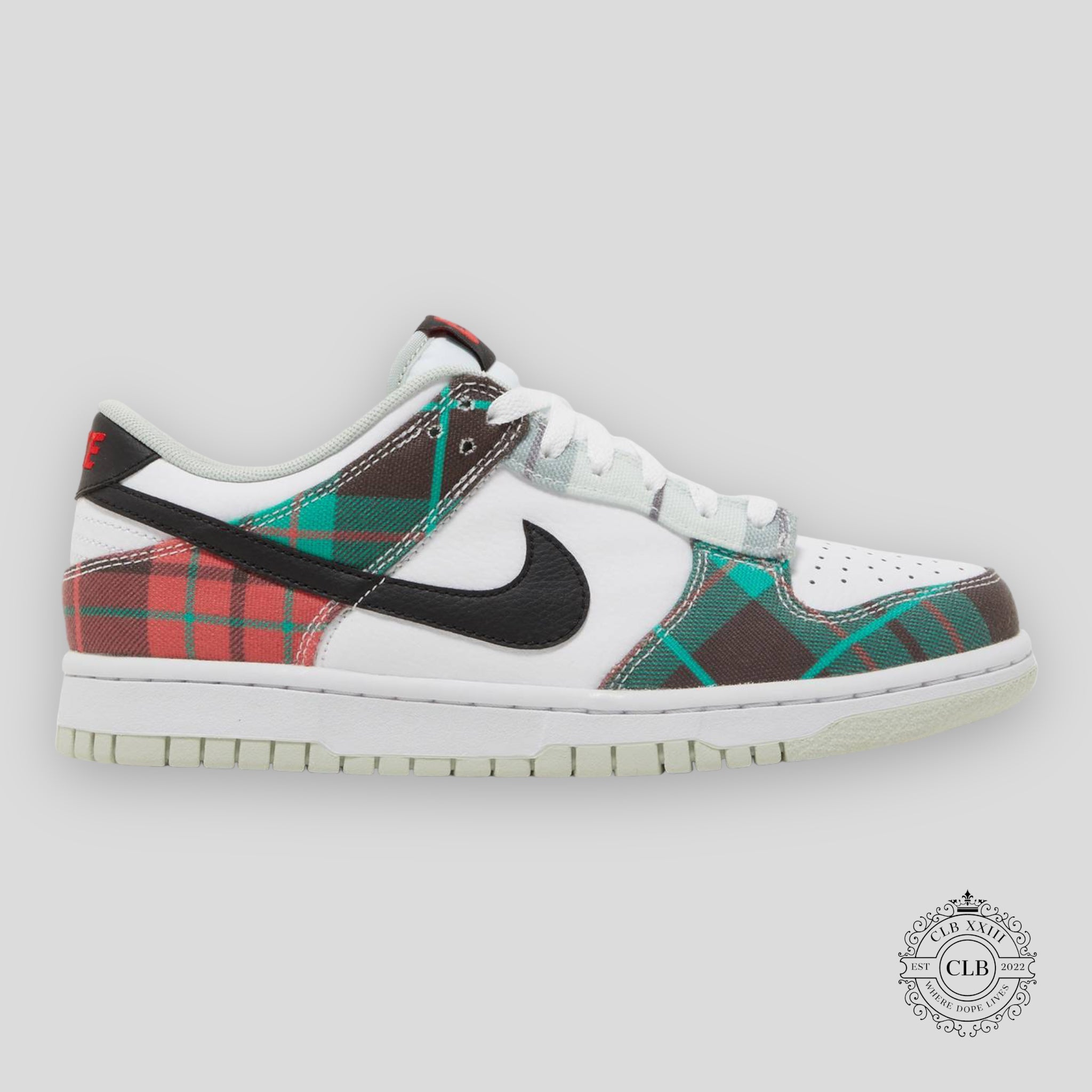 Nike Dunk Low GS Tartan Plaid