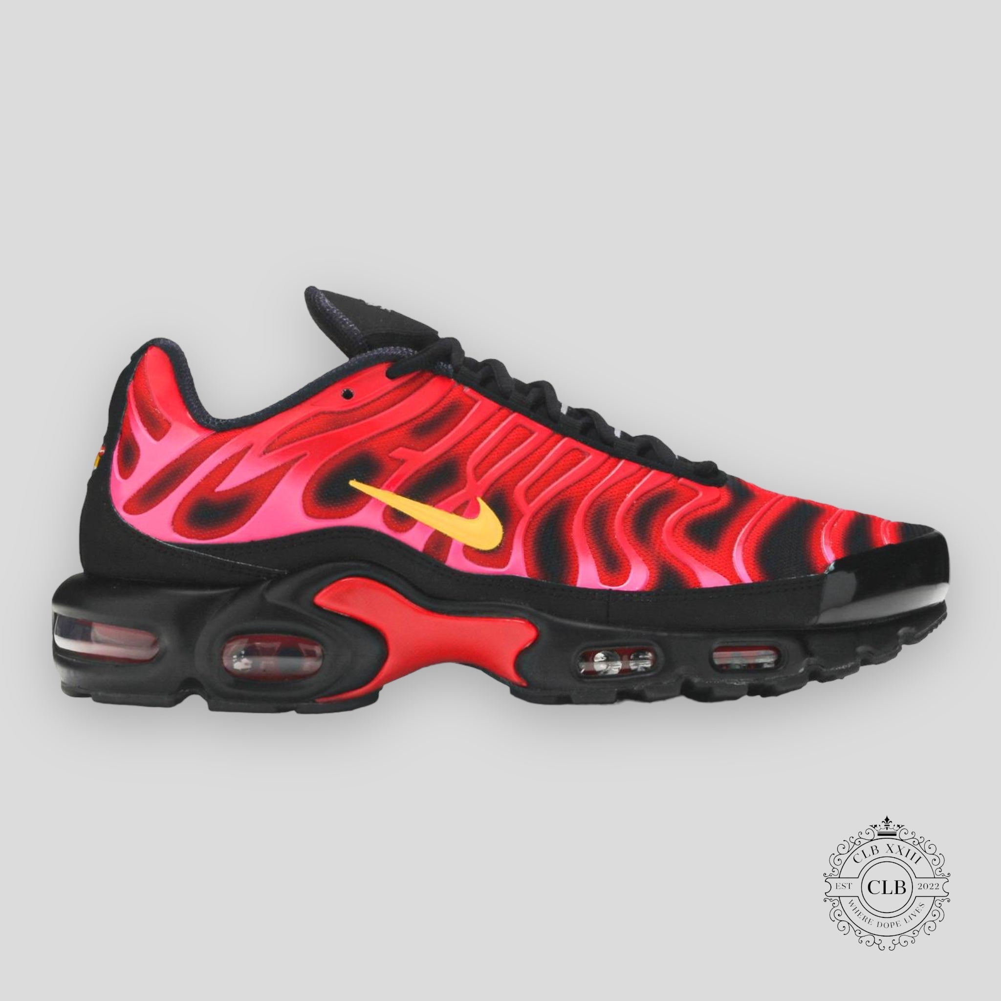 Nike Air Max Plus Tn x Supreme University Red