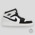 Air Jordan 1 Mid SE GS Diamond Shorts